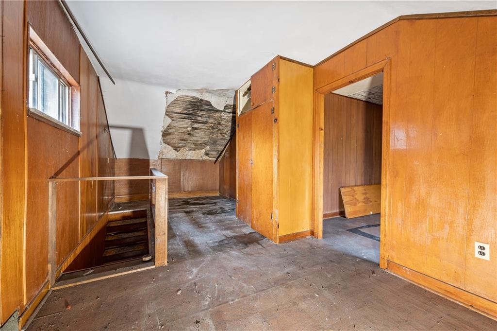 1234 High Street Pittsburgh, PA 15212 - Photo 19 of 27 a view of entryway and hall with a door