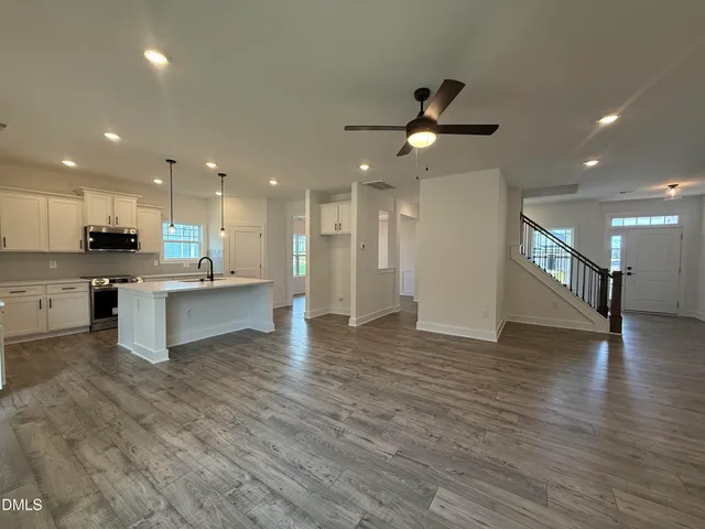 $447,850 | 15 Decatur Drive, Fuquay-Varina, NC 27526