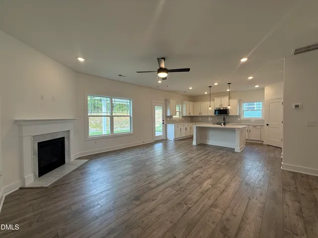 $447,850 | 15 Decatur Drive, Fuquay-Varina, NC 27526