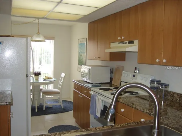 $3,800 | 4397 Longmeadow, Unit 35, Sarasota, FL 34235