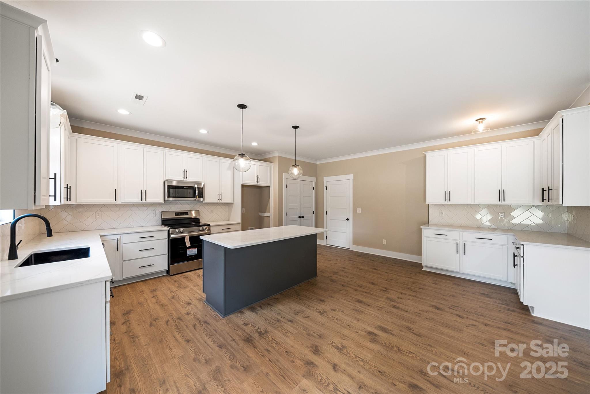 818 North Rocky River Road, Unit 6 Monroe, NC 28110 - Photo 11 of 41