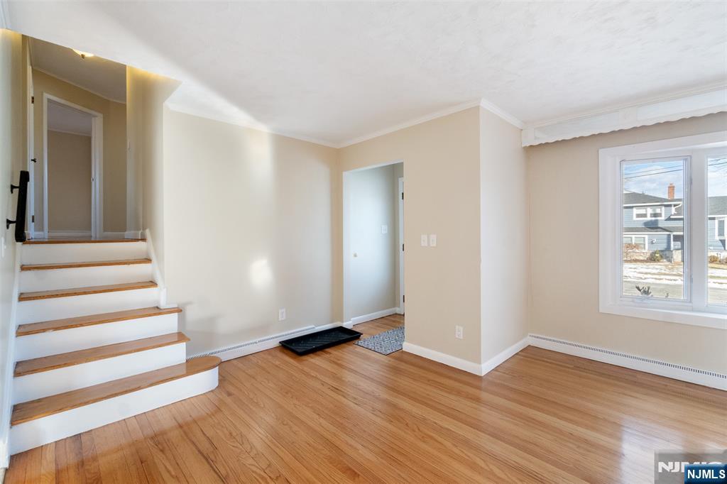 75 Cypress Road Dumont, NJ 07628 - Photo 3 of 34