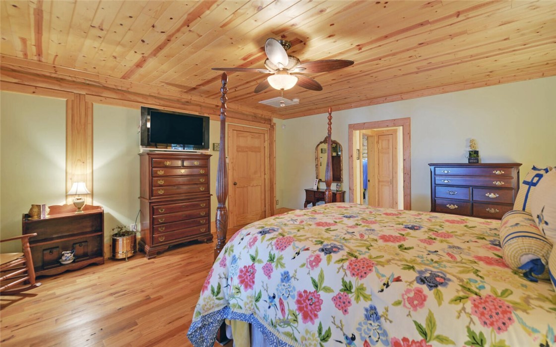 1804 Lightwood Road Hartwell, GA 30643 - Photo 15 of 50 Gallery Image 15