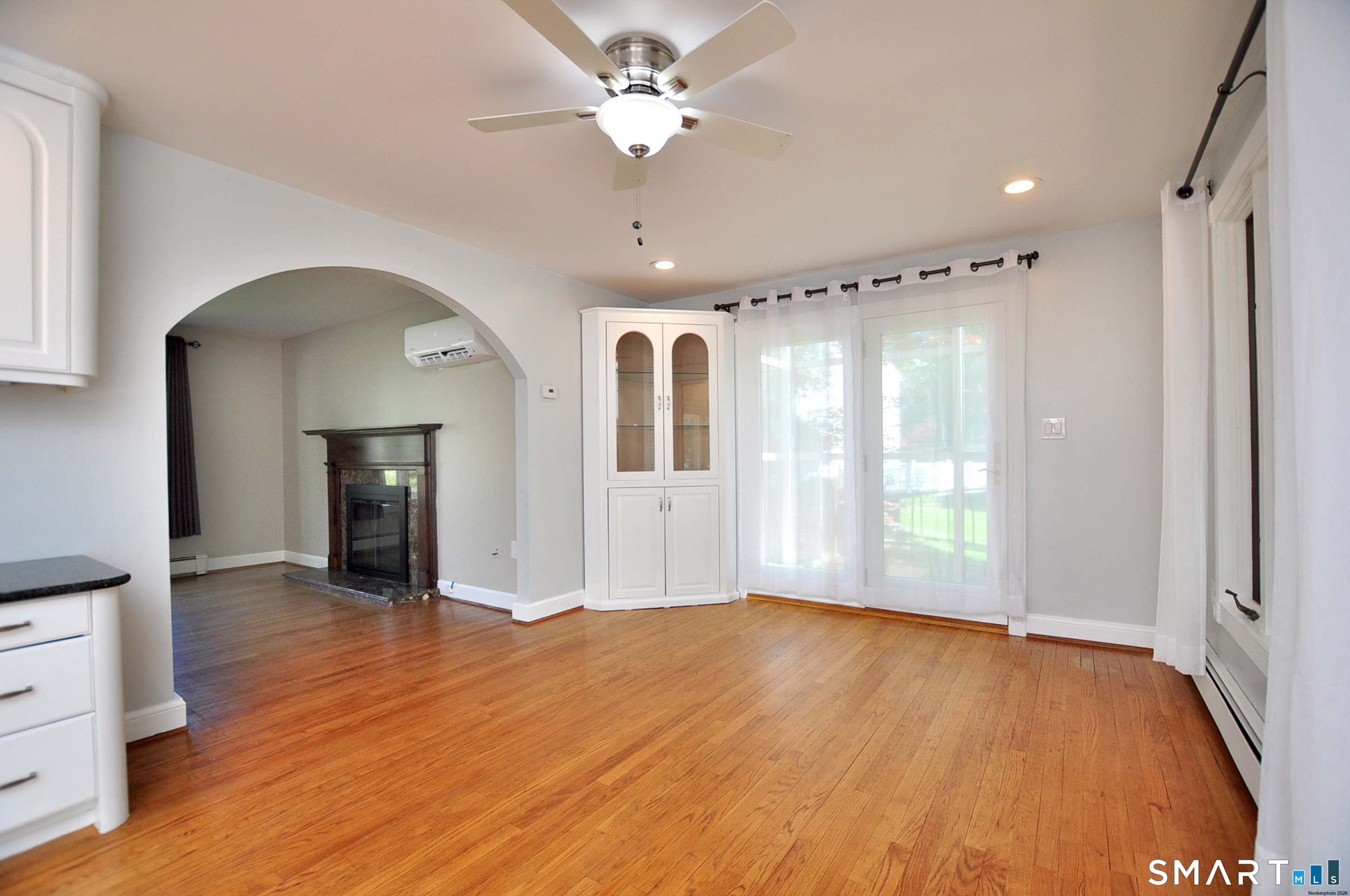 32 Cornfield Road Windsor, CT 06095 - Photo 11 of 39