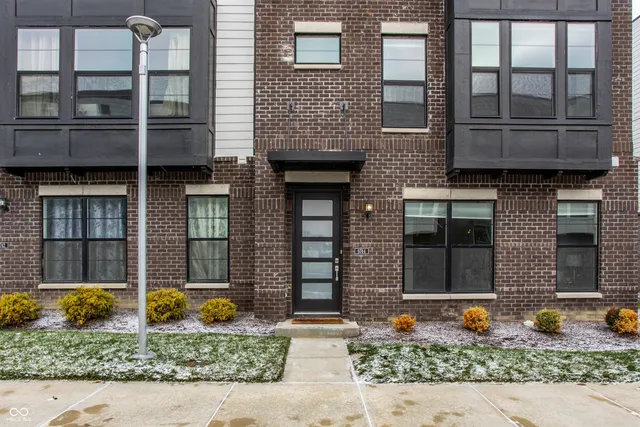 $530,000 | 9744 Junction Station, Fishers, IN 46037