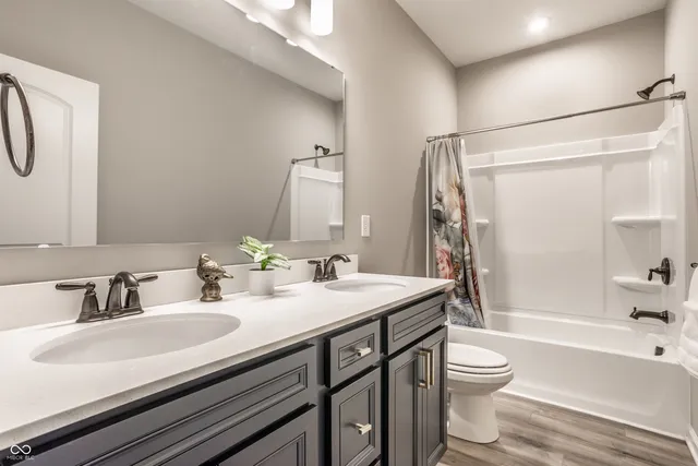 $530,000 | 9744 Junction Station, Fishers, IN 46037