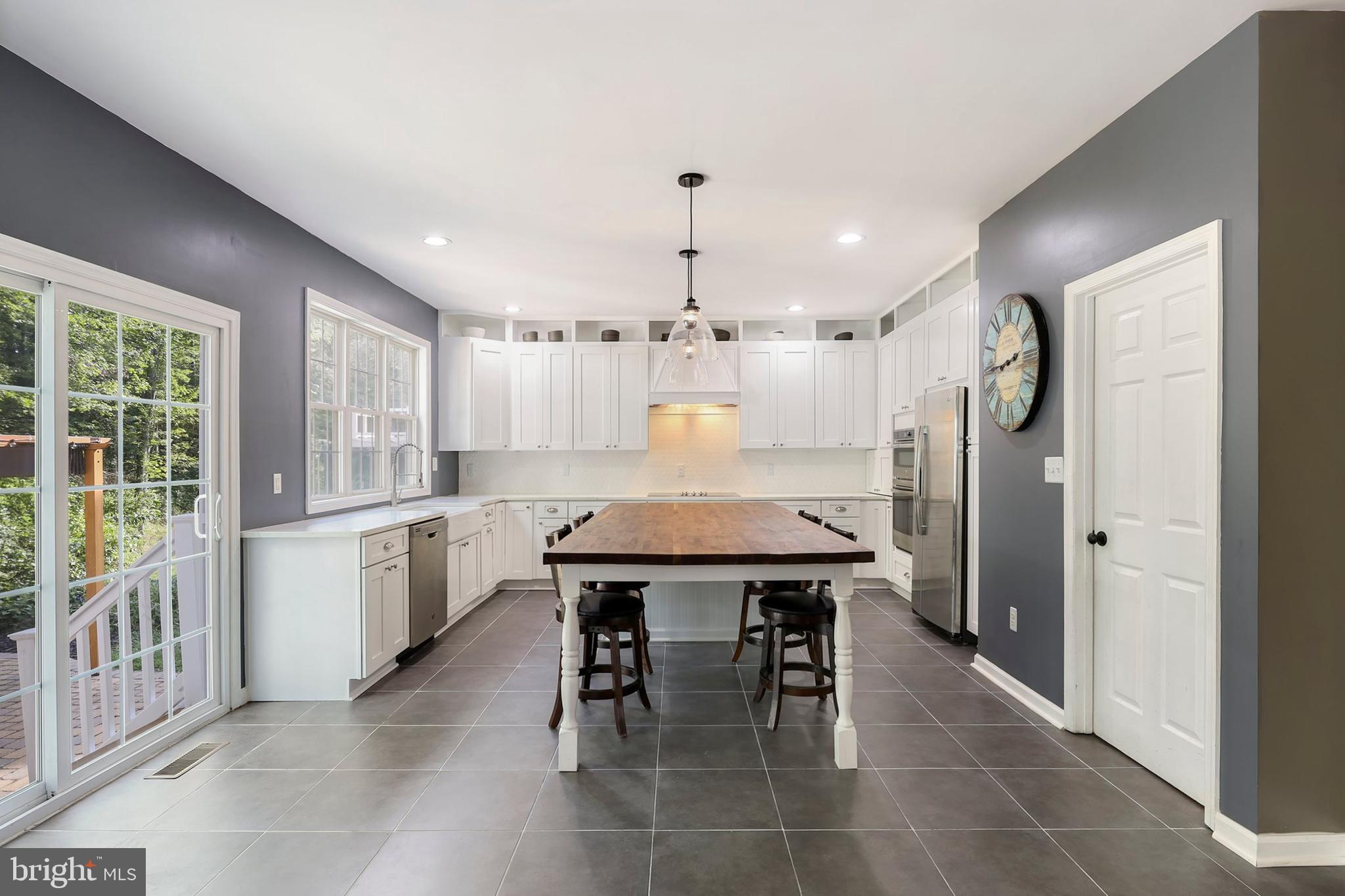 10618 Vista Road Columbia, MD 21044 - Photo 11 of 43 Gallery Image 11