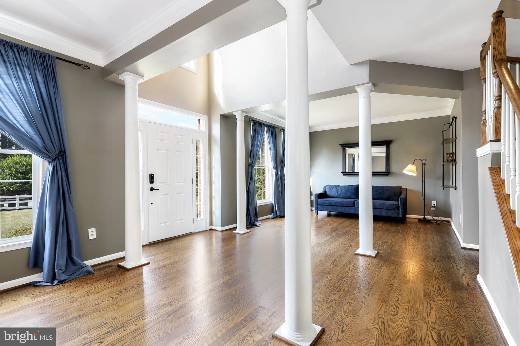 10618 Vista Road Columbia, MD 21044 - Photo 4 of 43 Gallery Image 4