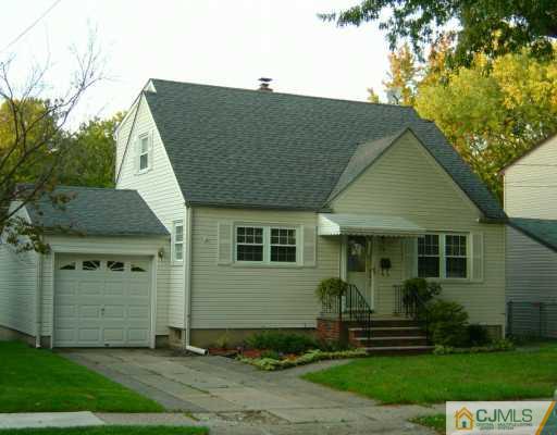 14 Filbert Lane Union, NJ 07083 - Photo 1 of 8 Gallery Image 1