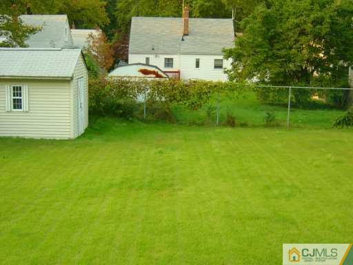 14 Filbert Lane Union, NJ 07083 - Photo 7 of 8 Gallery Image 7