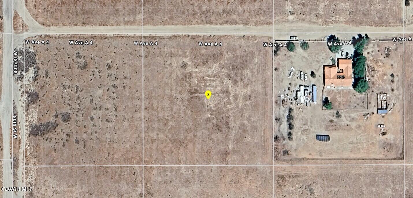 A4 Vic 80th Stw Lancaster, CA 93536 - Photo 3 of 3 a bathroom with a shower