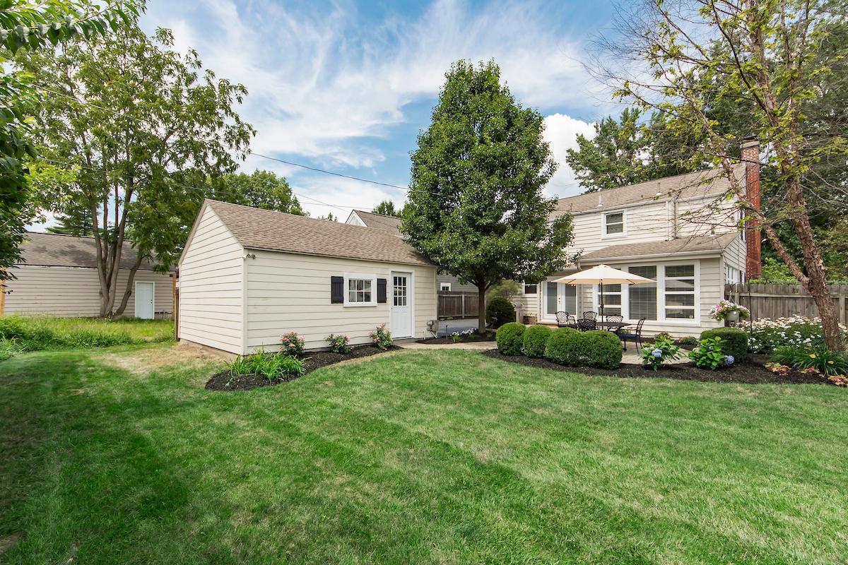 1569 Guilford Road Columbus, OH 43221 - Photo 37 of 39