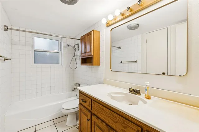 $245,000 | 1706 Chip-N-Dale Drive, Arlington, TX 76012