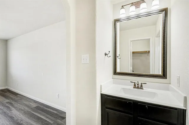 $425,000 | 2717 Aspen Hill Drive, Denton, TX 76209