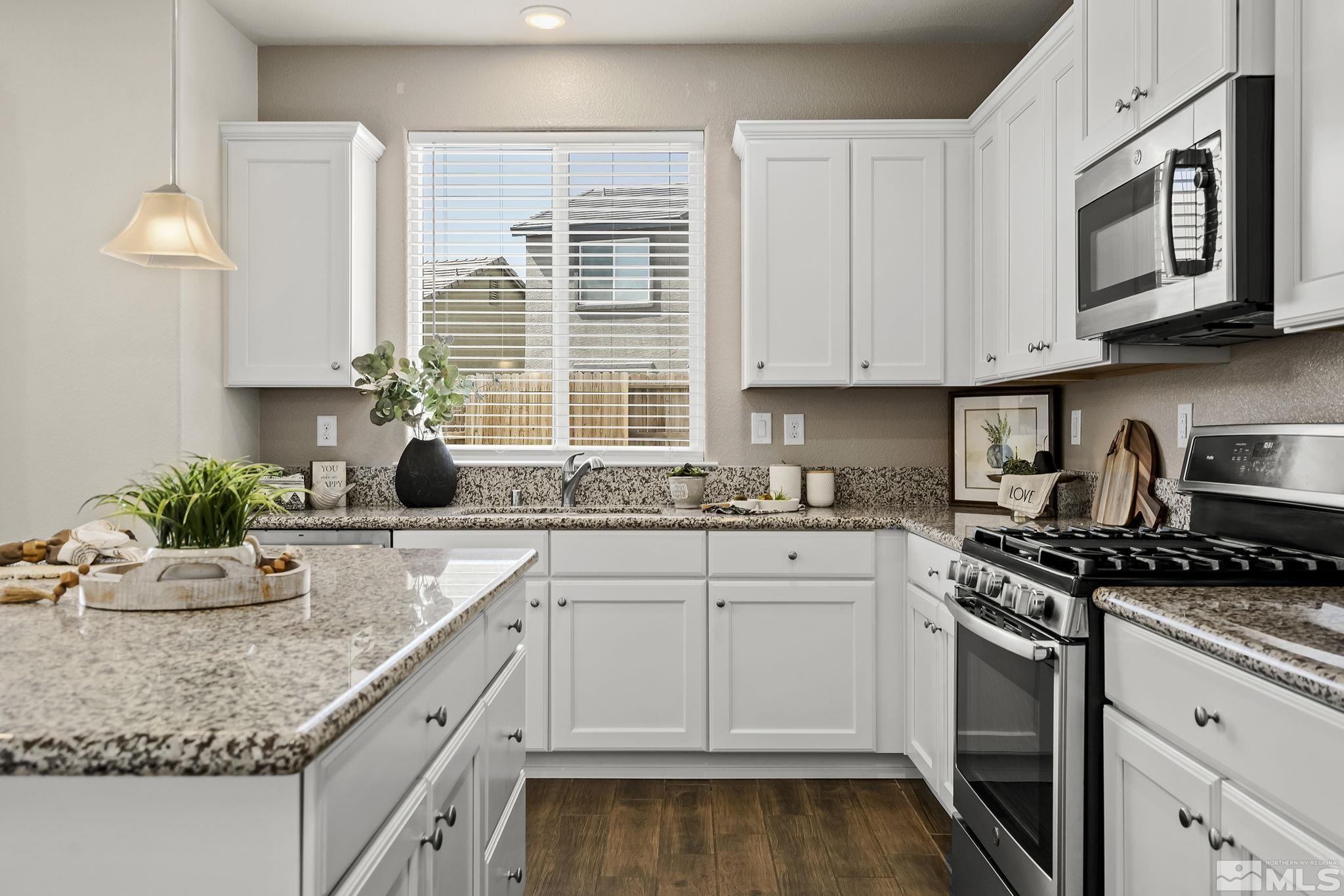 2022 Harmony Valley Way Reno, NV 89521 - Photo 10 of 29 Photo 10
