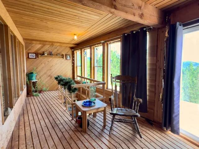 $425,000 | 2264 Scott Road, Unit B, Rice, WA 99167