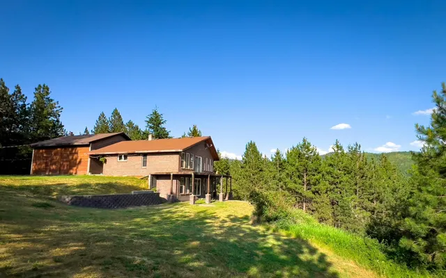 $425,000 | 2264 Scott Road, Unit B, Rice, WA 99167