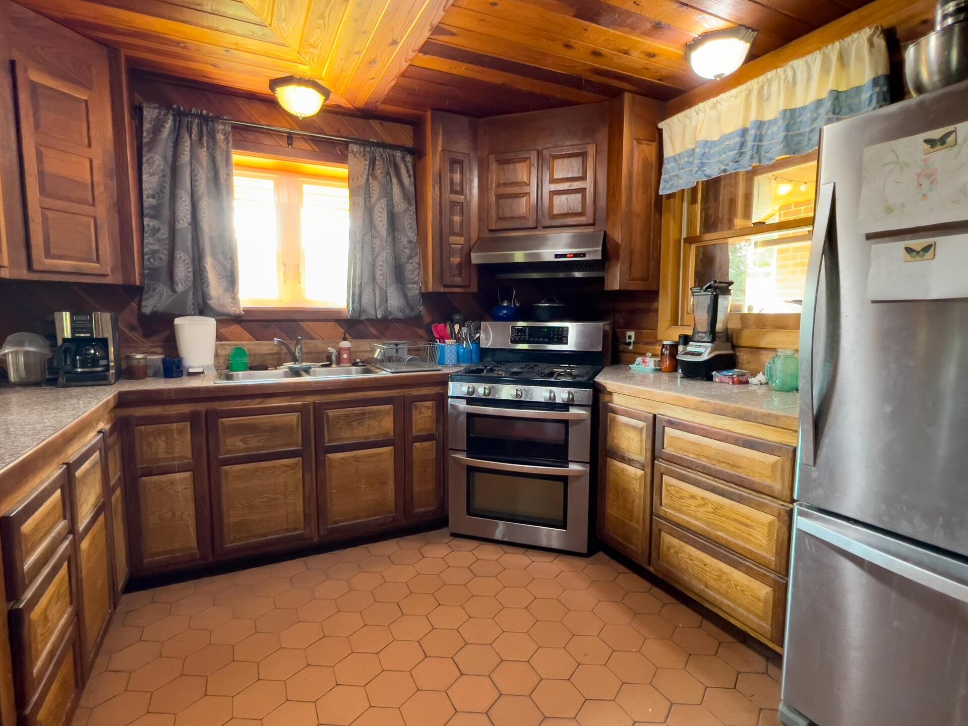 2264 Scott Road, Unit B Rice, WA 99167 - Photo 7 of 25