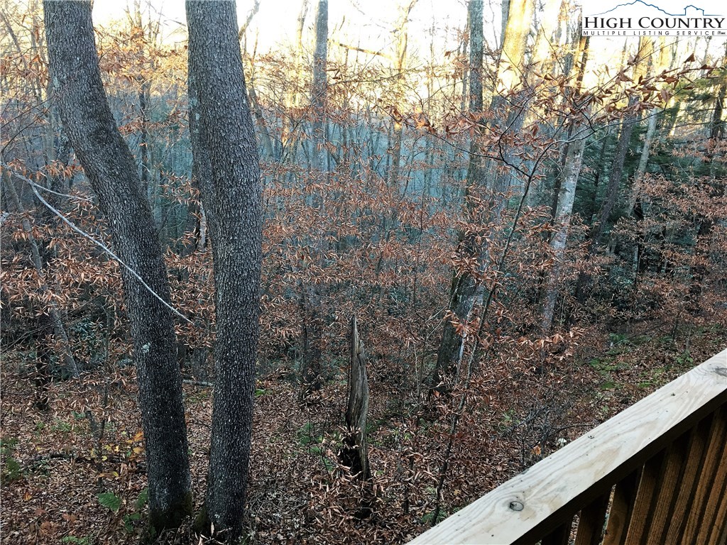 660 Windridge Road Newland, NC 28657 - Photo 21 of 24 Gallery Image 21