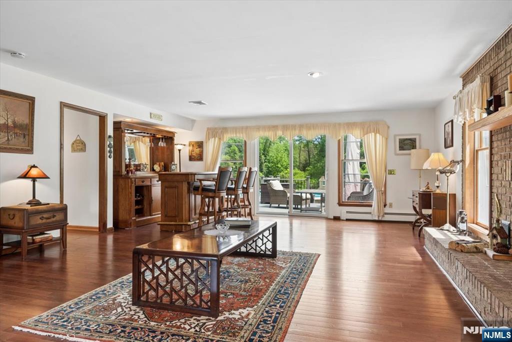 5 Glen Ridge Drive Long Valley, NJ 07853 - Photo 6 of 40