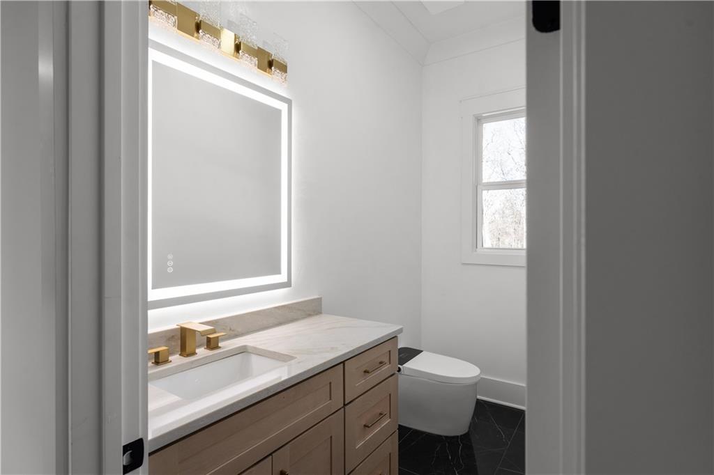 407 Thunder Road Suwanee, GA 30024 - Photo 108 of 126