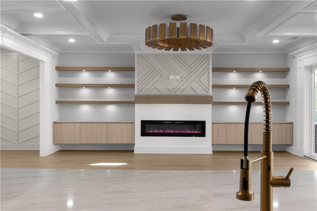 407 Thunder Road Suwanee, GA 30024 - Photo 17 of 126