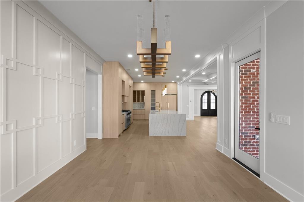 407 Thunder Road Suwanee, GA 30024 - Photo 30 of 126