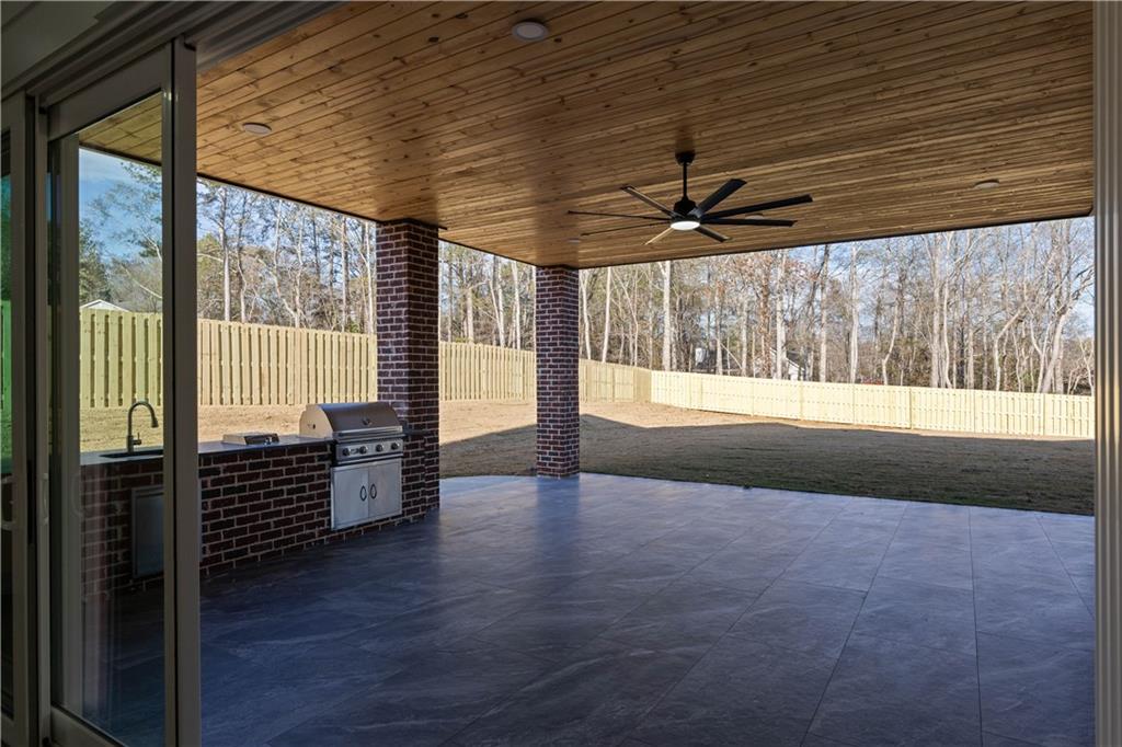 407 Thunder Road Suwanee, GA 30024 - Photo 34 of 126