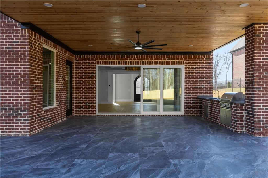 407 Thunder Road Suwanee, GA 30024 - Photo 36 of 126