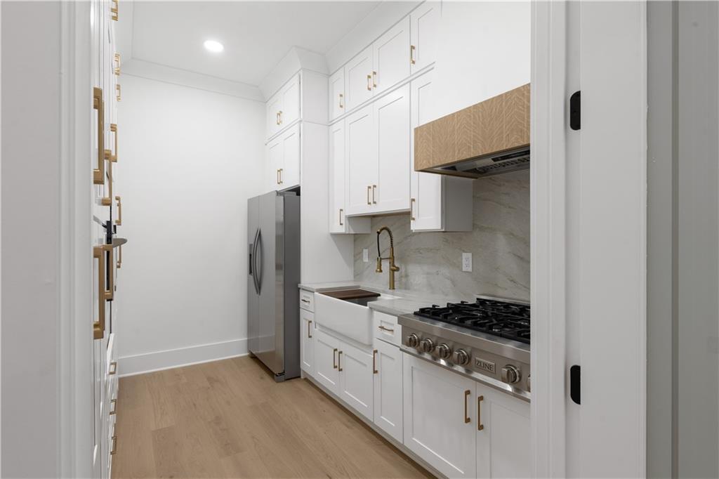 407 Thunder Road Suwanee, GA 30024 - Photo 45 of 126