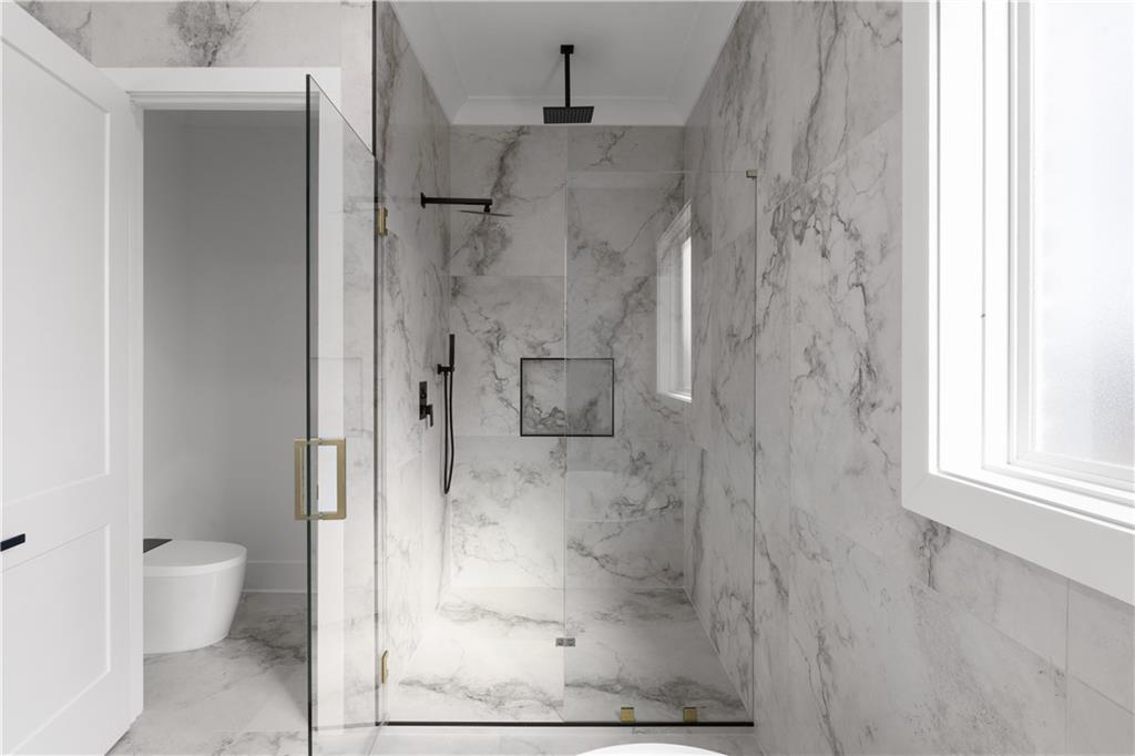 407 Thunder Road Suwanee, GA 30024 - Photo 78 of 126