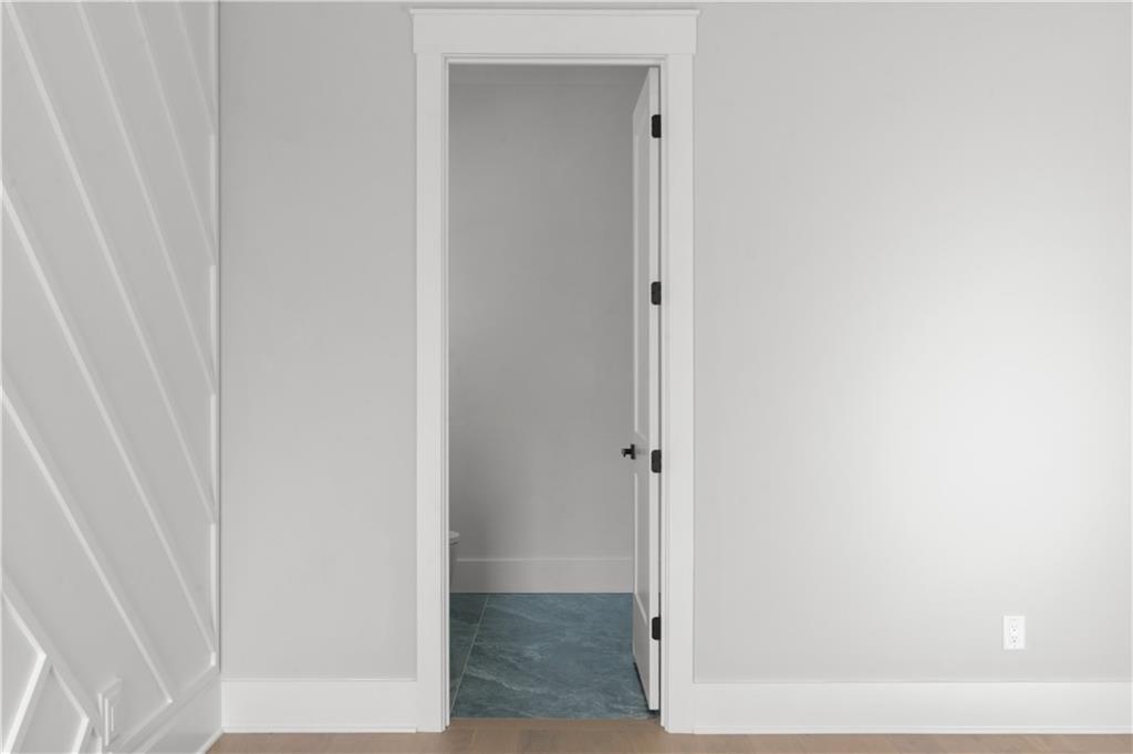 407 Thunder Road Suwanee, GA 30024 - Photo 93 of 126