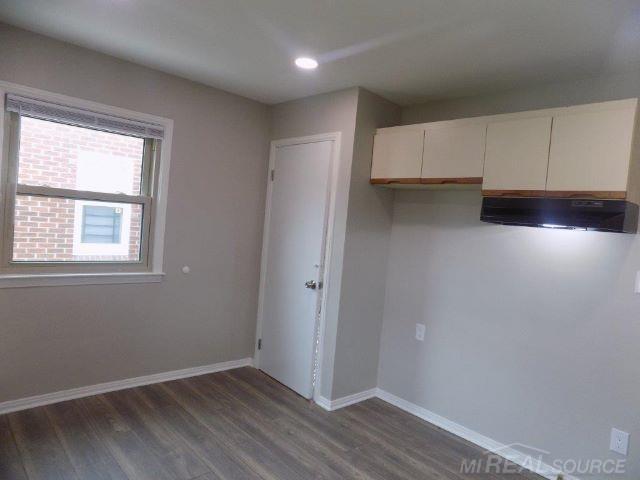 20234 Ryan Road Detroit, MI 48234 - Photo 3 of 12