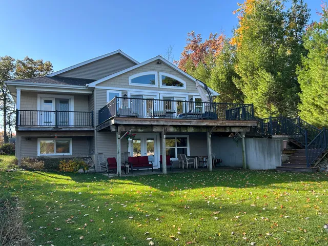 $699,000 | 10550 West Holland Lake Road, Greenville, MI 48838