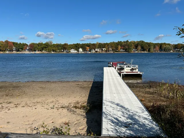 $699,000 | 10550 West Holland Lake Road, Greenville, MI 48838