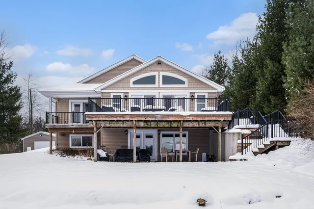 $699,000 | 10550 West Holland Lake Road, Greenville, MI 48838