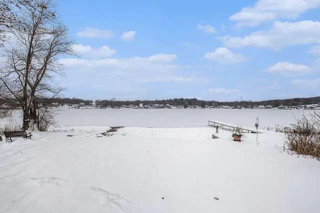 $699,000 | 10550 West Holland Lake Road, Greenville, MI 48838