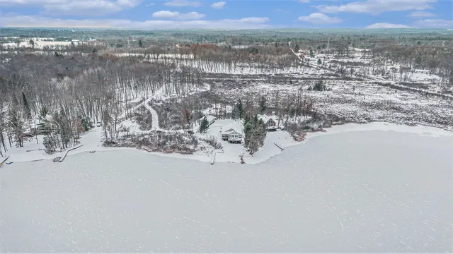 $699,000 | 10550 West Holland Lake Road, Greenville, MI 48838