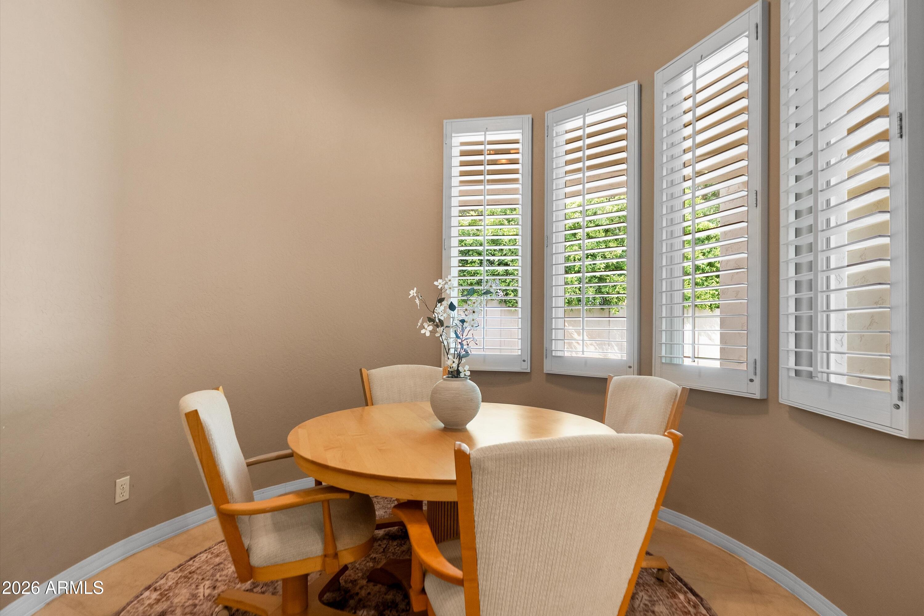 1508 West Winter Drive Phoenix, AZ 85021 - Photo 3 of 23