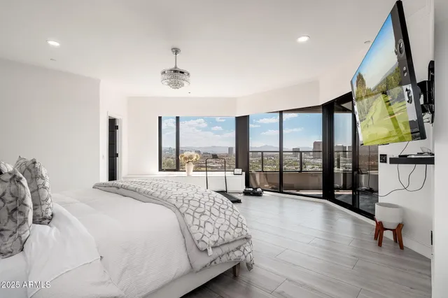 a view of a hallway with windows