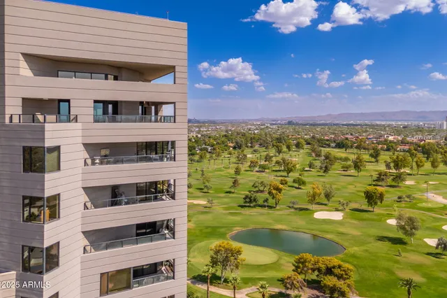 $9,000 | 1040 East Osborn Road, Unit 1703, Phoenix, AZ 85014