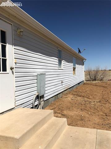 19055 Holman Road Colorado Springs, CO 80928 - Photo 14 of 15 Gallery Image 14