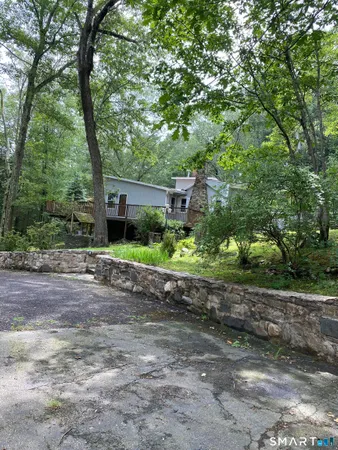 $749,500 | 134 Delaware Road, Easton, CT 06612