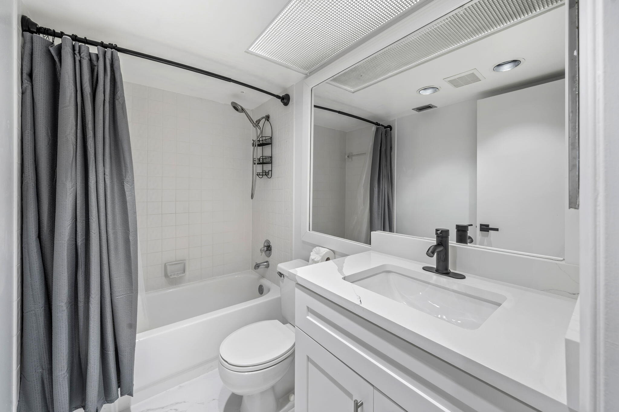 1705 Andros Isle, Unit F2 Coconut Creek, FL 33066 - Photo 17 of 36 20-web-or-mls-DSC05969