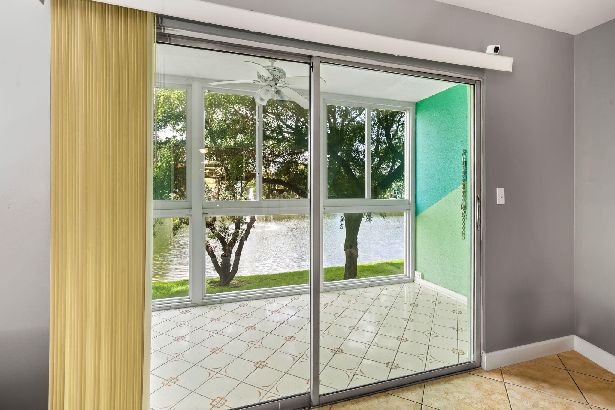 1705 Andros Isle, Unit F2 Coconut Creek, FL 33066 - Photo 18 of 36 23-web-or-mls-DSC05985