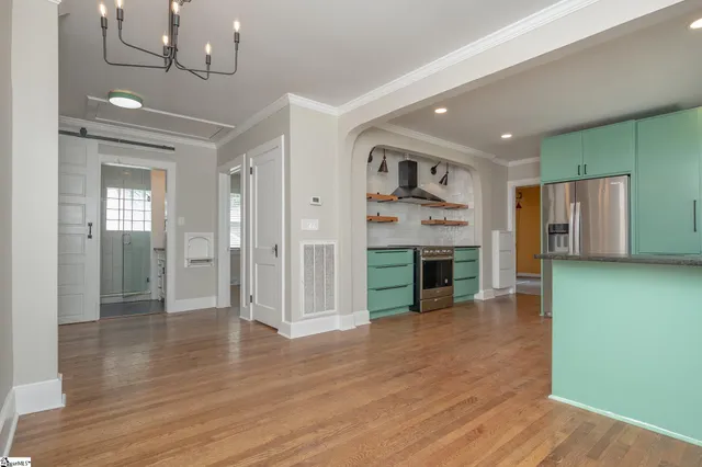 $2,645 | 202 Briarcliff Drive, Greenville, SC 29607