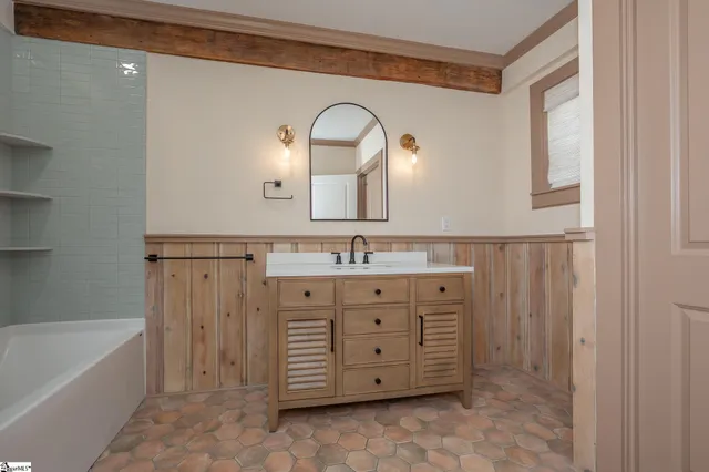 $2,645 | 202 Briarcliff Drive, Greenville, SC 29607