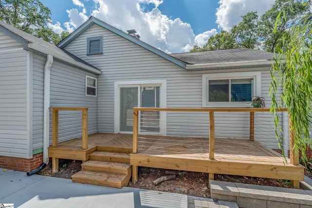 $2,645 | 202 Briarcliff Drive, Greenville, SC 29607