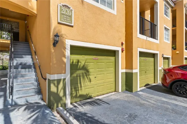 $2,200 | 2120 West Preserve Way, Unit 202, Miramar, FL 33025