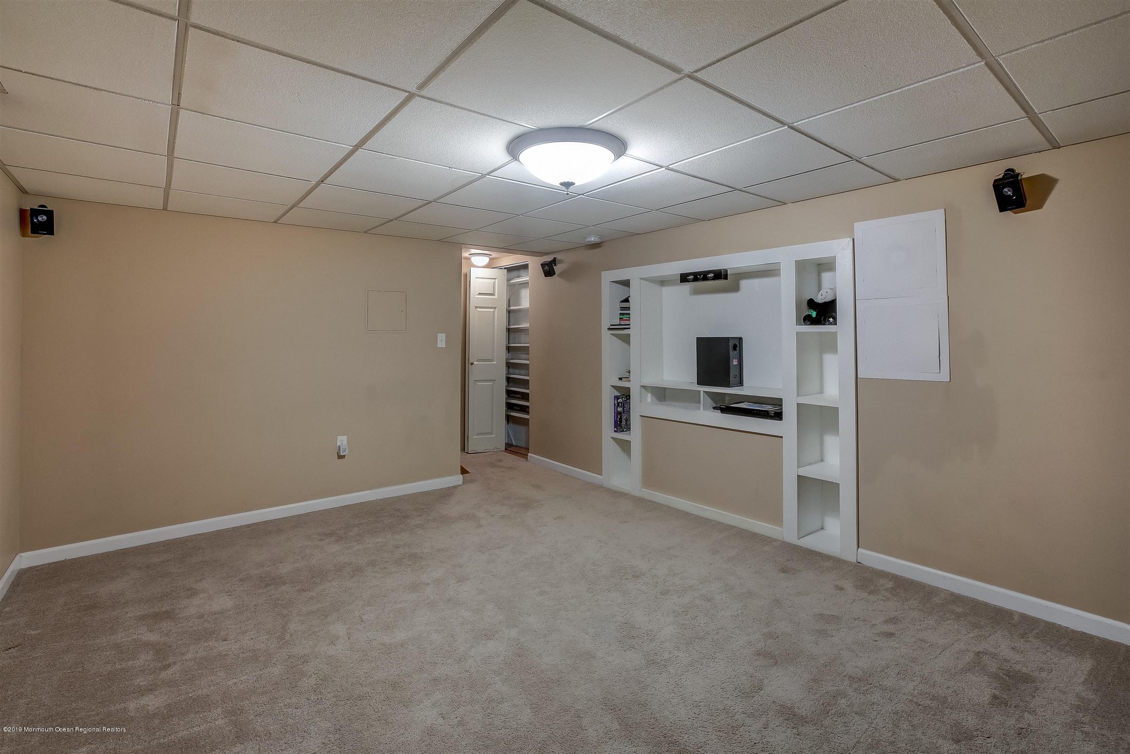 4 Rococo Court Jackson, NJ 08527 - Photo 17 of 21 21-Lower Level